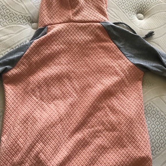 Sweater - Picture 2 of 4